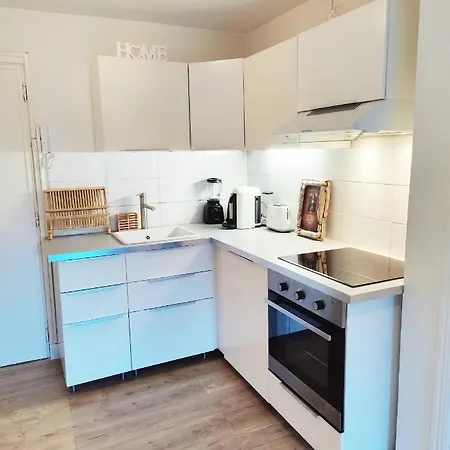 Apartamento Garden Flat In *