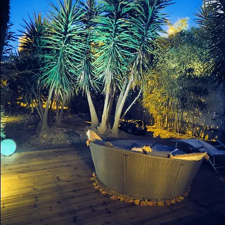 Apartament Garden Flat In Cannes